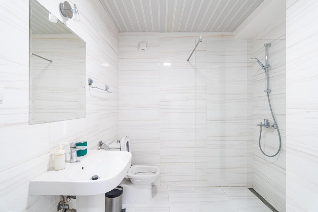 High-End Spacious Apartment Next To City Mall Скоп'є Екстер'єр фото