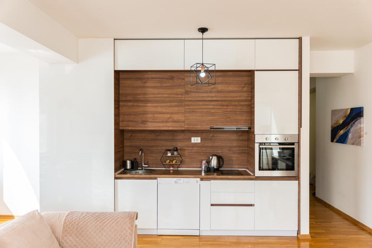 High-End Spacious Apartment Next To City Mall Скоп'є Екстер'єр фото