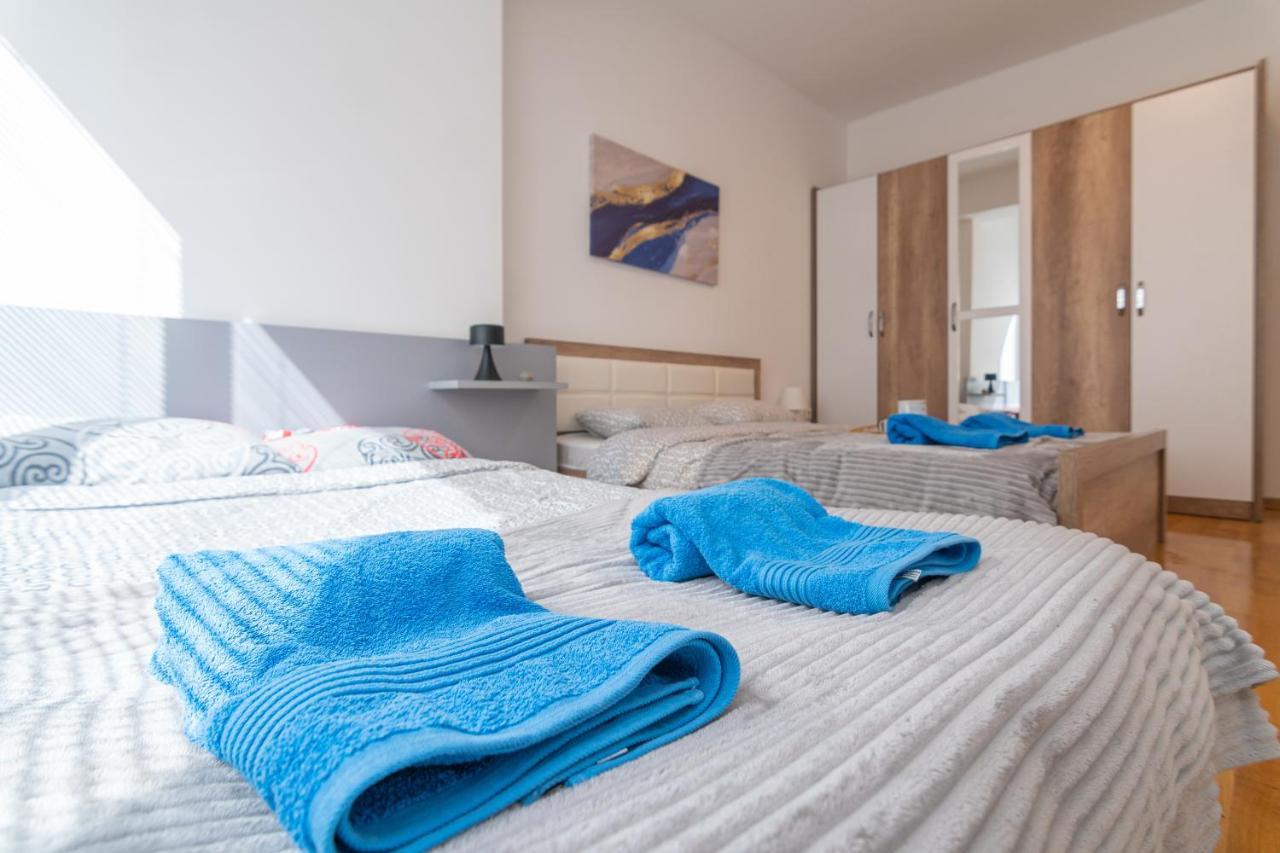 High-End Spacious Apartment Next To City Mall Скоп'є Екстер'єр фото