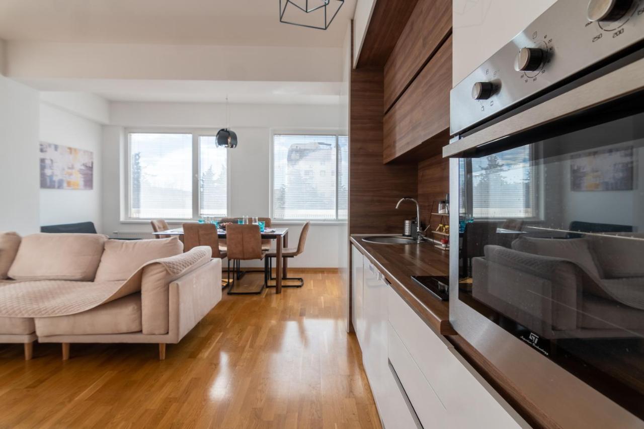 High-End Spacious Apartment Next To City Mall Скоп'є Екстер'єр фото