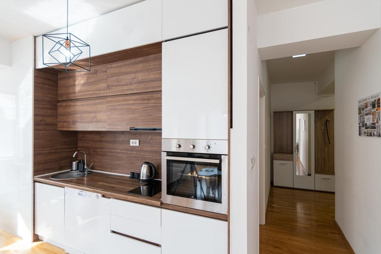 High-End Spacious Apartment Next To City Mall Скоп'є Екстер'єр фото